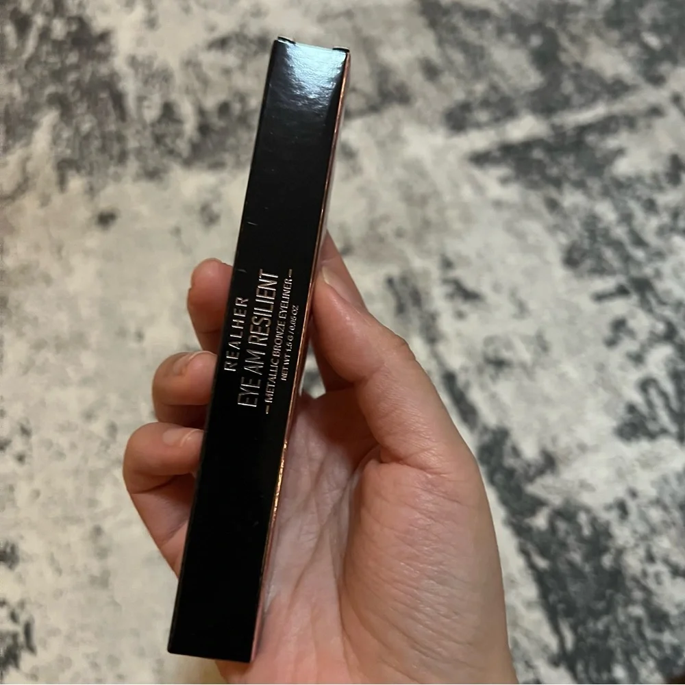 REALHER Eye Am Resilient Metallic Bronze Eyeliner May sale